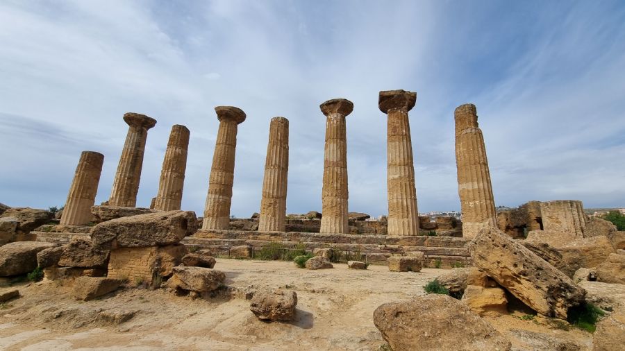 עמק המקדשים